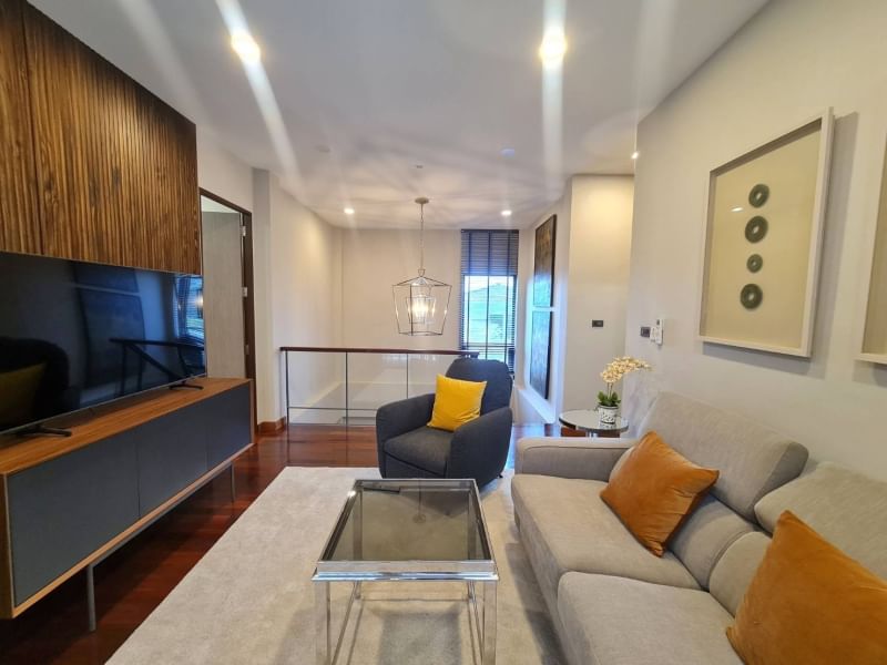 RENT | 2 STOREY HOUSE BANGKOK SUKHUMVIT