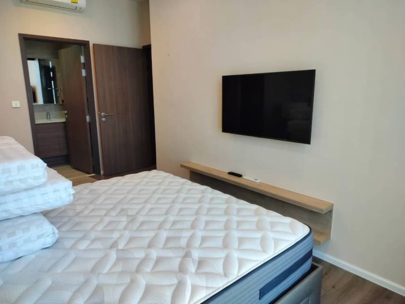 RENT | WHIZDOM ESSENCE Bangkok • Sukhumvit 101